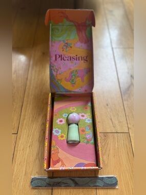 🐸Pleasing New Sprouting - With Together Together Nail File - VIP Merch🐸